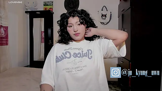 Ju Kyung online show from 3, 1, 2025