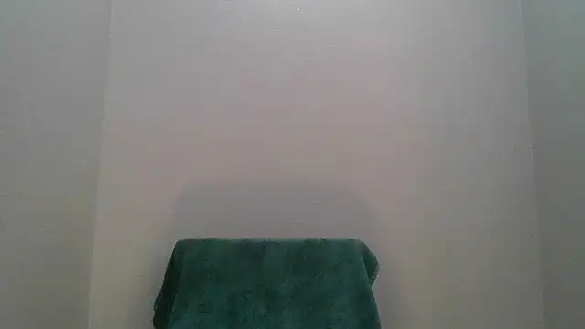 GoodGirlLover13 online show from 11, 6, 2026