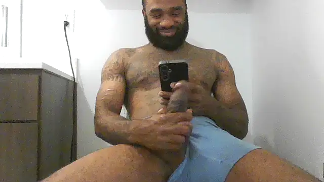 GoodGirlLover13 online show from 4, 12, 2025