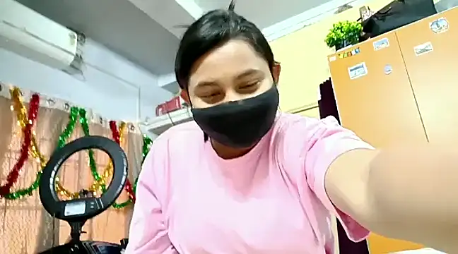 Snapshot of Deshi_Chori chatting on 12, 2, 2025 Deshi Chori online show from 12, 2, 2025