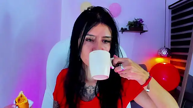 yenny garcia online show from 31, 10, 2025