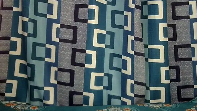 strip nishu online show from 8, 10, 2025