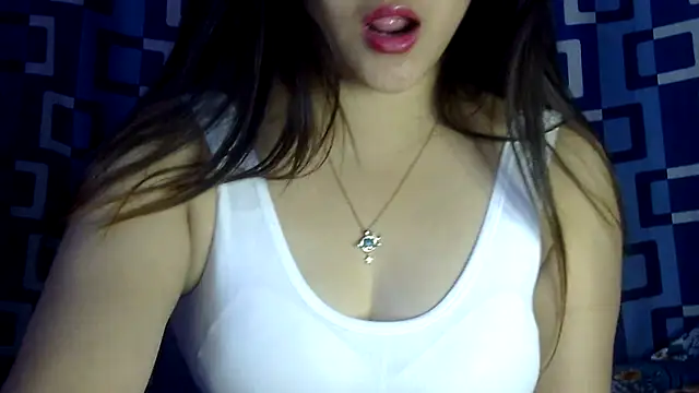 strip nishu online show from 7, 11, 2025