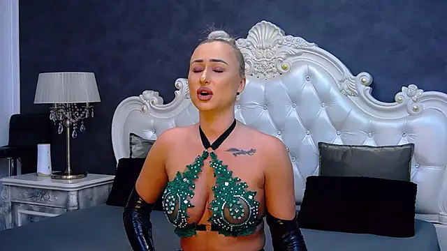 Ema Boom online show from 13, 1, 2025