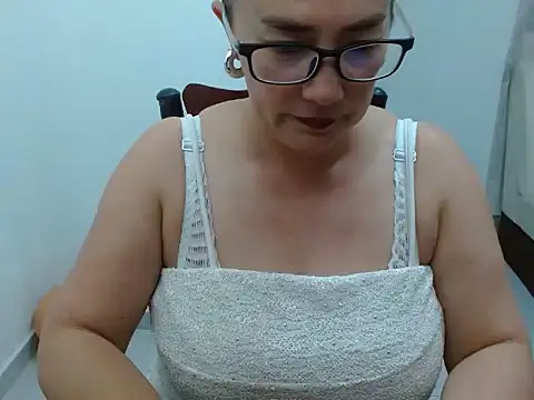 AllisonMillerHot online show from 7, 1, 2025