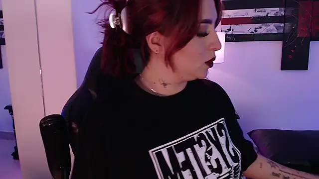 AnnikaMerliahh  online show from 17, 2, 2025