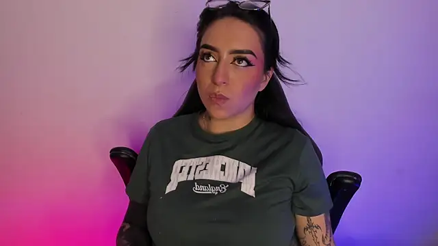 AnnikaMerliahh  online show from 12, 10, 2025