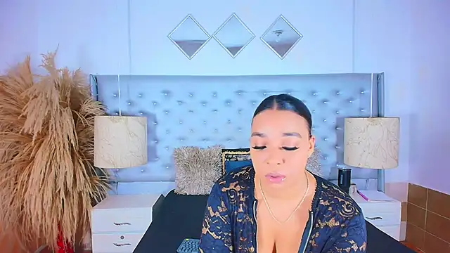 EileenBenzon online show from 29, 10, 2025