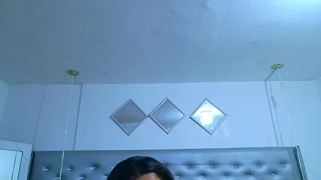 Snapshot of EileenBenzon chatting on 27, 4, 2026 EileenBenzon online show from 27, 4, 2026