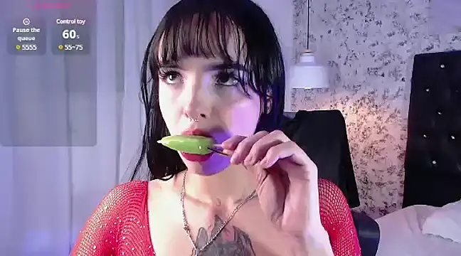 Snapshot of Layla_crazybaby_ chatting on 28, 12, 2024 Layla crazybaby online show from 28, 12, 2024