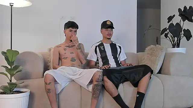 Ian and Noah online show from 17, 4, 2026