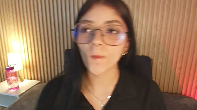 Snapshot of lana_dol chatting on 14, 10, 2025 lana dol online show from 14, 10, 2025