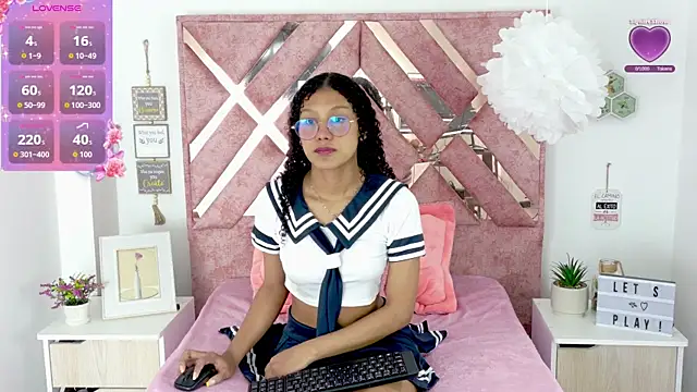 Snapshot of allis0n_ik chatting on 11, 11, 2025 allis0n ik online show from 11, 11, 2025