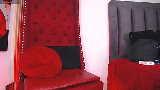 Snapshot of BiancaAntonelli chatting on 27, 4, 2026 BiancaAntonelli online show from 27, 4, 2026
