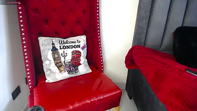 BiancaAntonelli online show from 16, 12, 2025