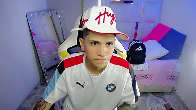 Brayan lopezz online show from 17, 12, 2025