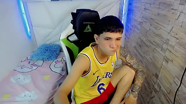 Brayan lopezz online show from 18, 1, 2025