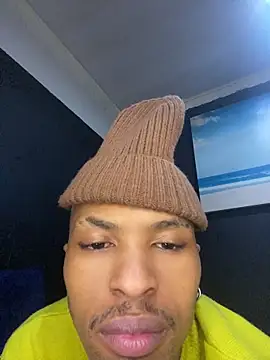 Snapshot of BlueIceCube chatting on 5, 6, 2026 BlueIceCube online show from 5, 6, 2026