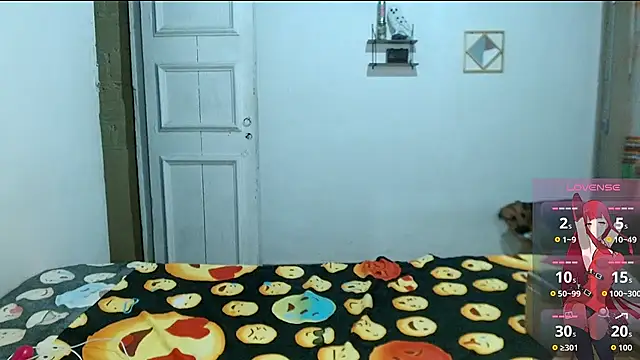 cherrydelioncourt online show from 6, 11, 2025