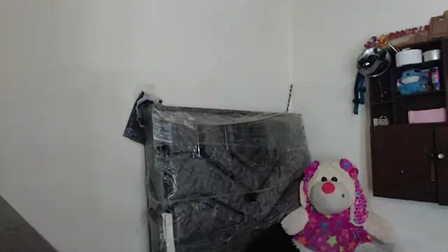 Snapshot of skinny_sweet2411 chatting on 9, 11, 2025 skinny sweet2411 online show from 9, 11, 2025