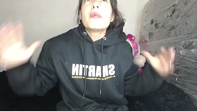 Snapshot of skinny_sweet2411 chatting on 30, 11, 2025 skinny sweet2411 online show from 30, 11, 2025