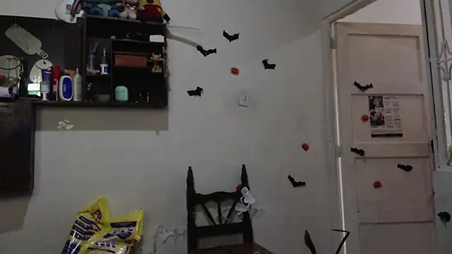 Snapshot of skinny_sweet2411 chatting on 8, 11, 2025 skinny sweet2411 online show from 8, 11, 2025