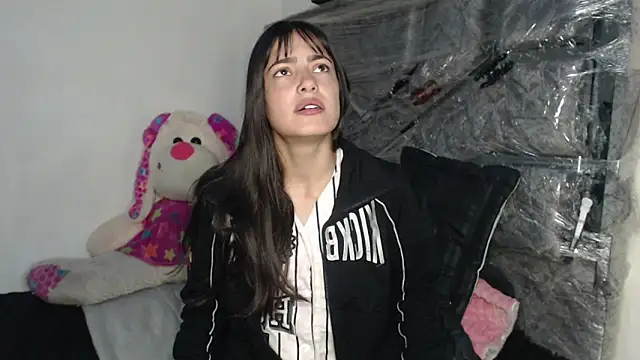 skinny sweet2411 online show from 15, 2, 2026