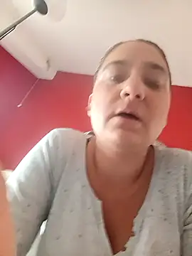 Nell-X online show from 18, 10, 2025