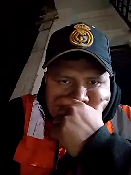 Snapshot of zeta29 chatting on 1, 10, 2025 zeta29 online show from 1, 10, 2025