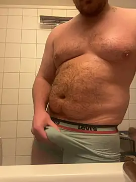 Snapshot of Johny69xo chatting on 10, 12, 2024 Johny69xo online show from 10, 12, 2024