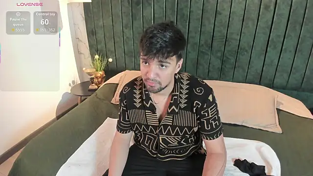 Edward max online show from 14, 4, 2026