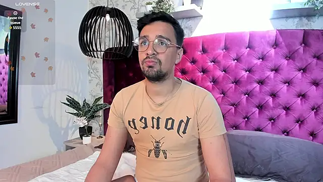 Edward max online show from 17, 2, 2026