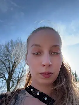 Hr Frk Olsen online show from 17, 4, 2026