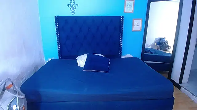 kinky redhead18 online show from 22, 12, 2025