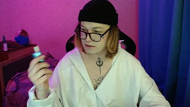 Snapshot of Steve_Mi chatting on 7, 11, 2025 Steve Mi online show from 7, 11, 2025