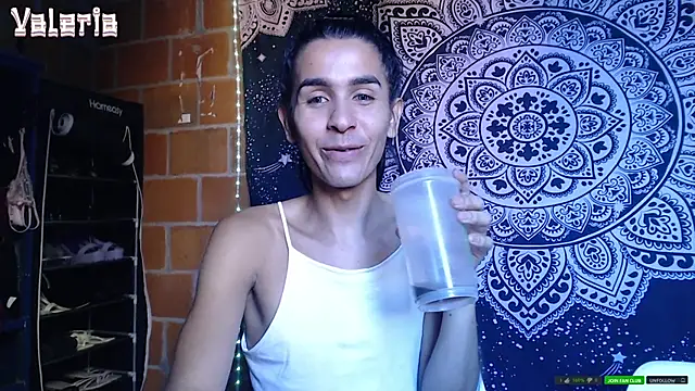 liissa 0 online show from 25, 9, 2025