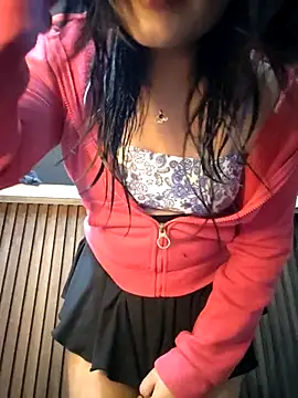 Snapshot of Elsa_sweet chatting on 10, 10, 2025 Elsa sweet online show from 10, 10, 2025