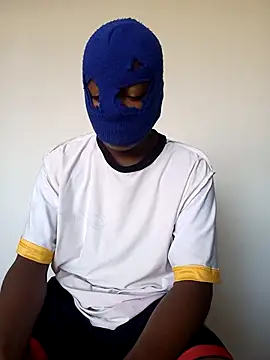 Mischevous T69 online show from 4, 2, 2025