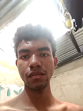 Snapshot of Reynold2608 chatting on 23, 1, 2025 Reynold2608 online show from 23, 1, 2025