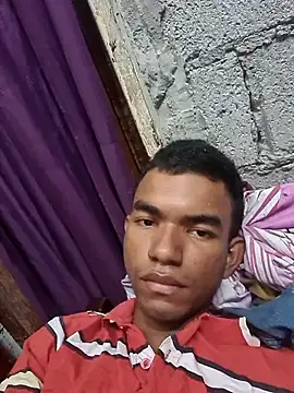 Snapshot of Reynold2608 chatting on 19, 11, 2025 Reynold2608 online show from 19, 11, 2025