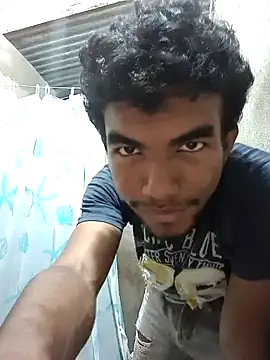 Snapshot of Reynold2608 chatting on 15, 2, 2025 Reynold2608 online show from 15, 2, 2025