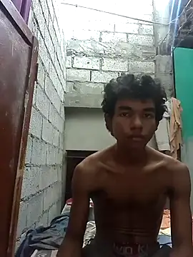 Snapshot of Reynold2608 chatting on 11, 9, 2025 Reynold2608 online show from 11, 9, 2025