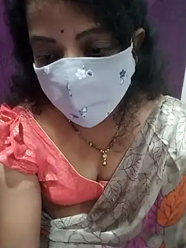 Snapshot of Manisha-Love chatting on 18, 10, 2025 Manisha-Love online show from 18, 10, 2025