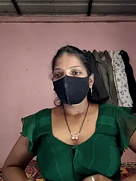 queensenorita online show from 6, 4, 2026