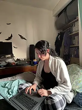 Snapshot of Nina-Chick777 chatting on 17, 7, 2026 Nina-Chick777 online show from 17, 7, 2026