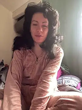 Snapshot of Nina-Chick777 chatting on 9, 6, 2026 Nina-Chick777 online show from 9, 6, 2026