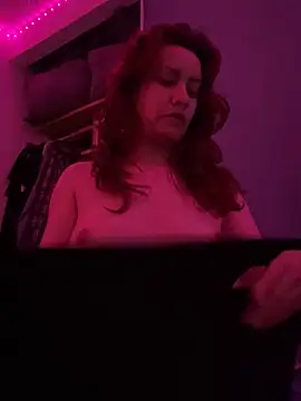 Snapshot of Nina-Chick777 chatting on 16, 10, 2025 Nina-Chick777 online show from 16, 10, 2025