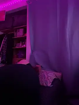 Nina-Chick777 online show from 5, 3, 2026