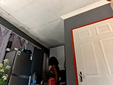 EbonyRose9 online show from 16, 9, 2025
