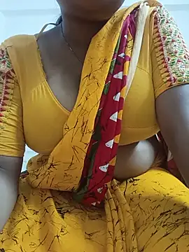 Snapshot of Priya_2222 chatting on 28, 5, 2026 Priya 2222 online show from 28, 5, 2026